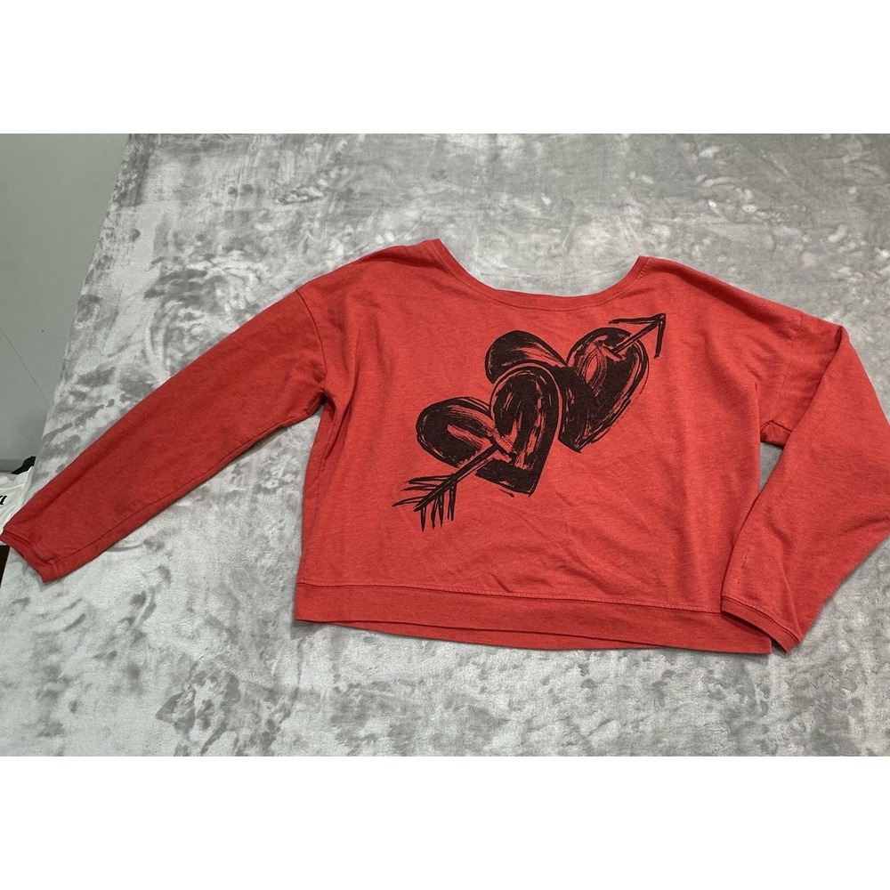 Full Tilt Sweatshirt Womens Size Large Pullover Red Long Sleeve Heart Print EUC